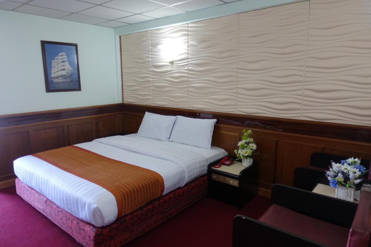Serene Hotel Pattaya Zewnętrze zdjęcie